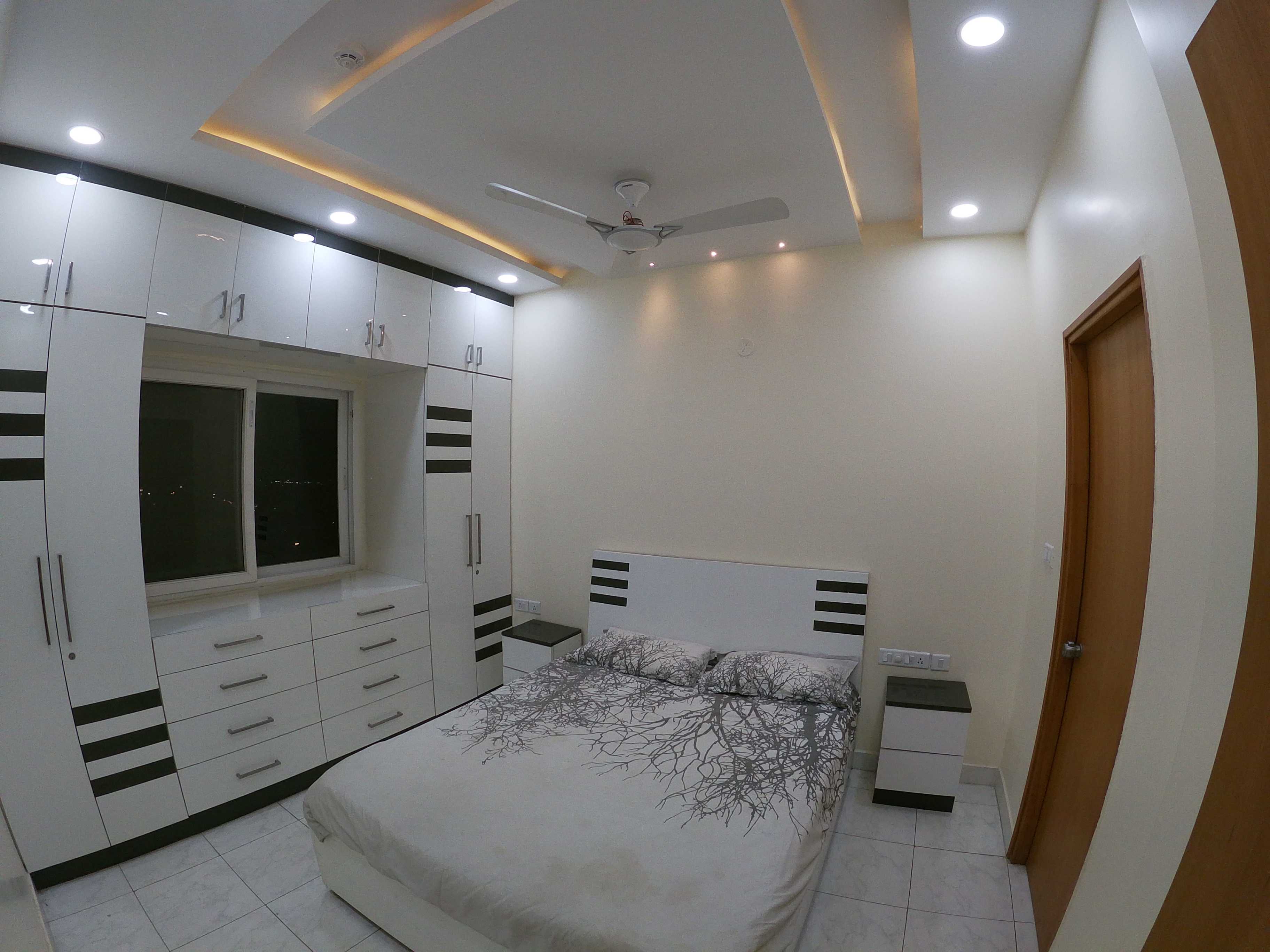 10x12 बैडरूम डिज़ाइन(10x12 Bedroom Design)